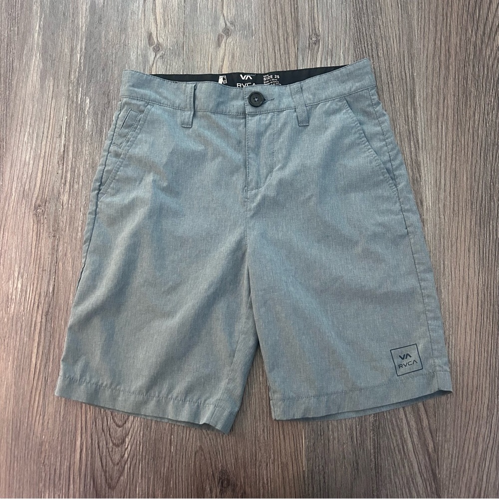 RVCA boys shorts size 25